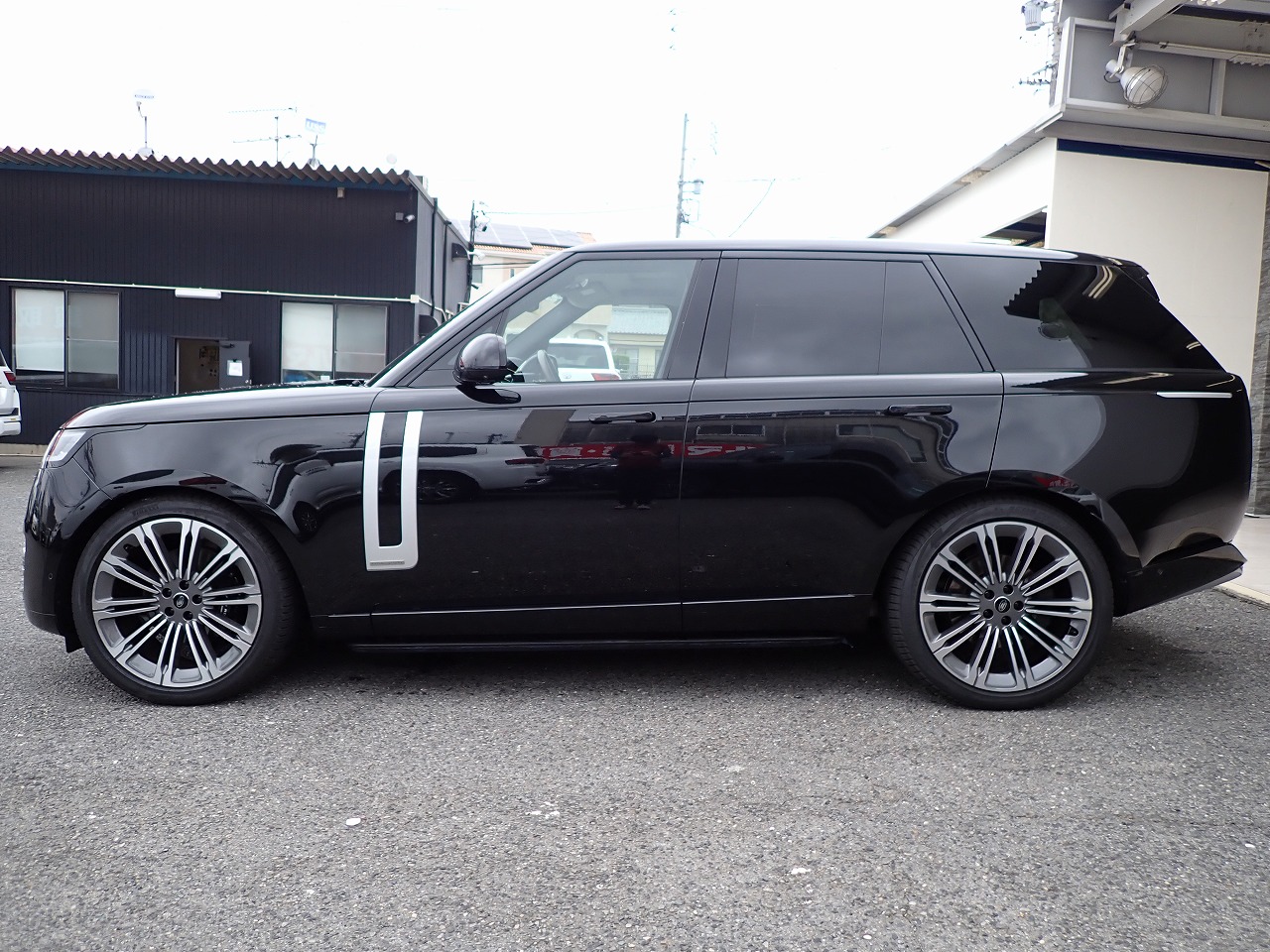 LAND ROVER RANGE ROVER