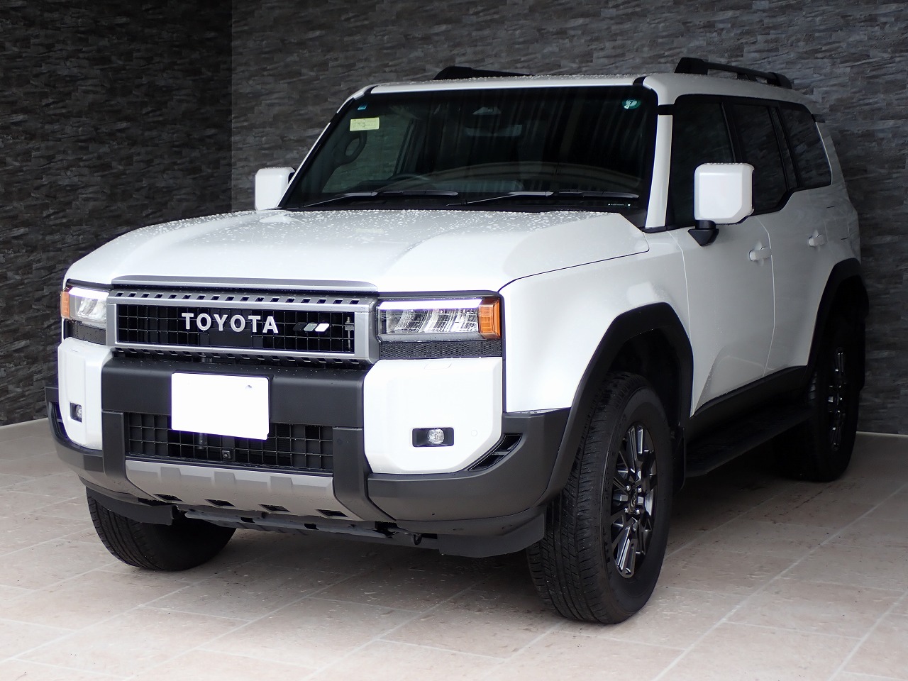 TOYOTA Land Cruiser 250