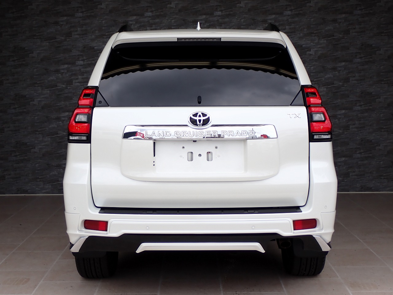 TOYOTA Land Cruiser Prado
