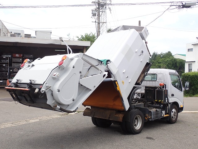 HINO Dutro