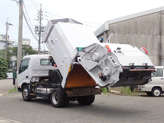 HINO Dutro