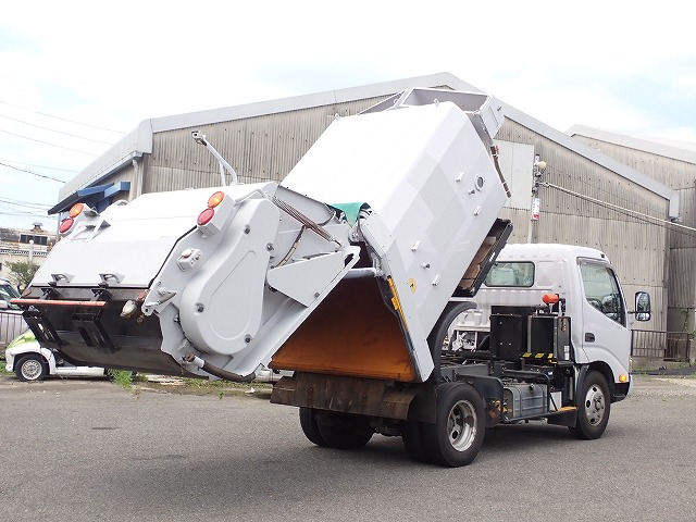 HINO Dutro