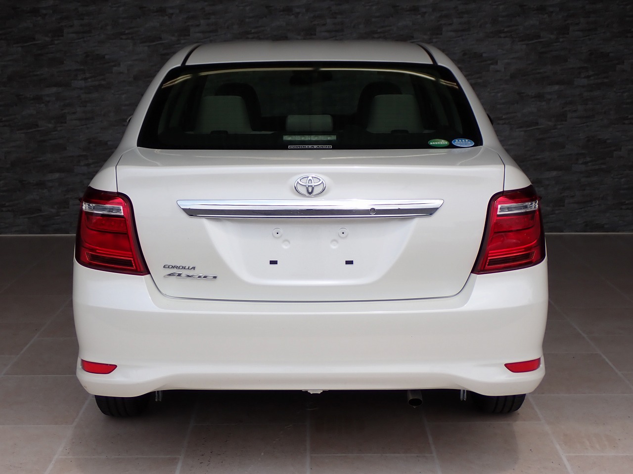 TOYOTA Corolla Axio