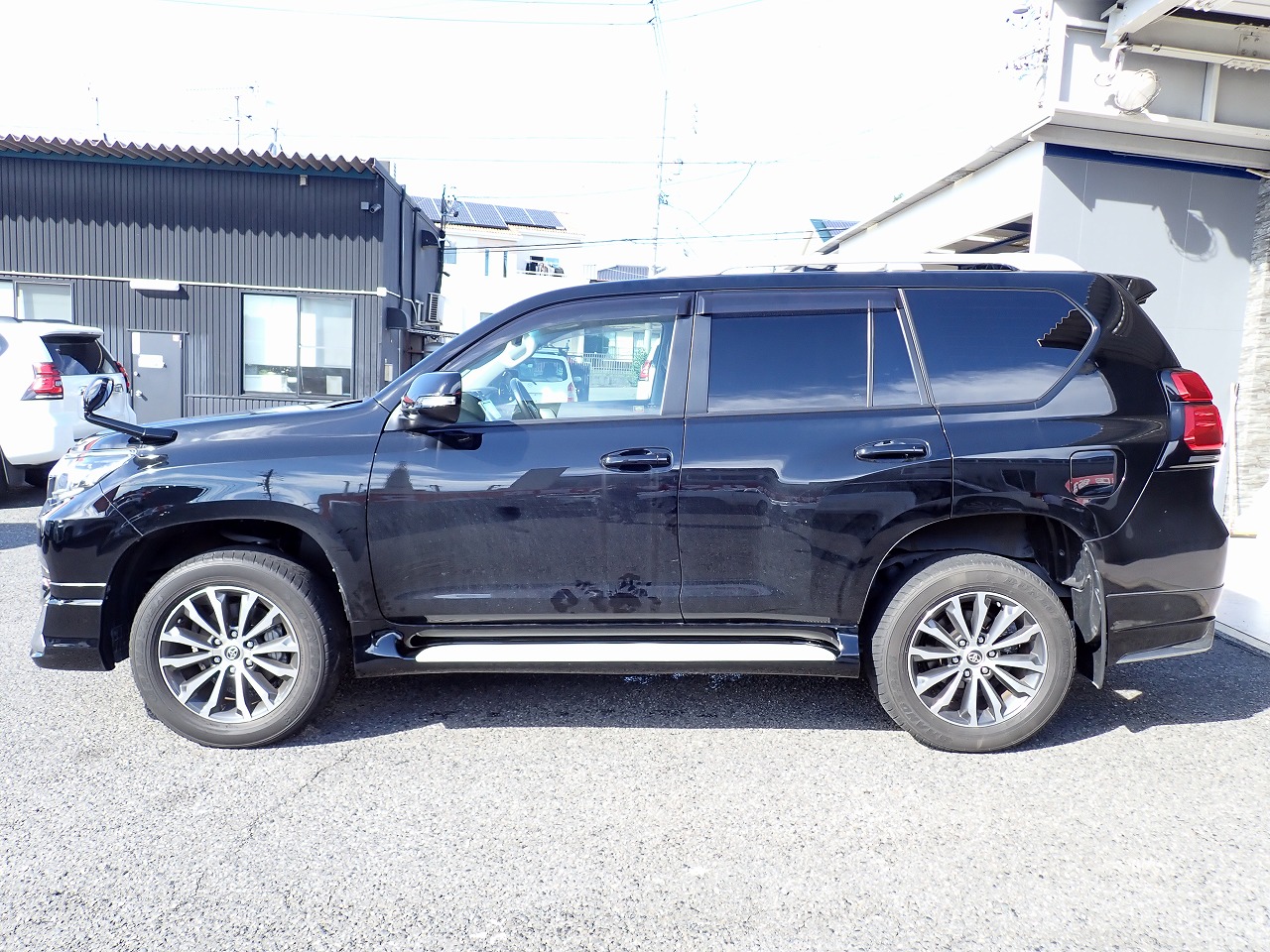 TOYOTA Land Cruiser Prado