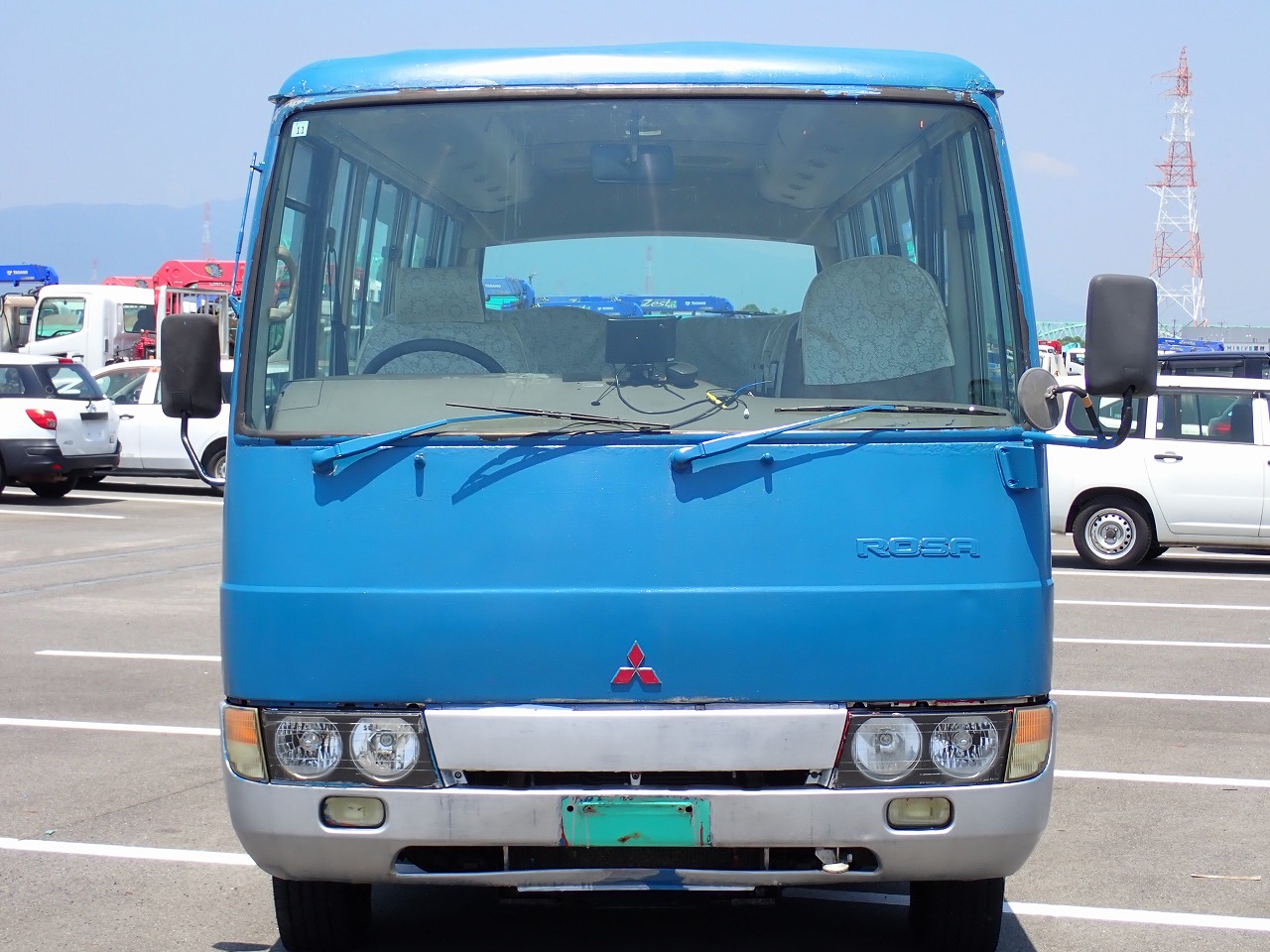 MITSUBISHI Rosa