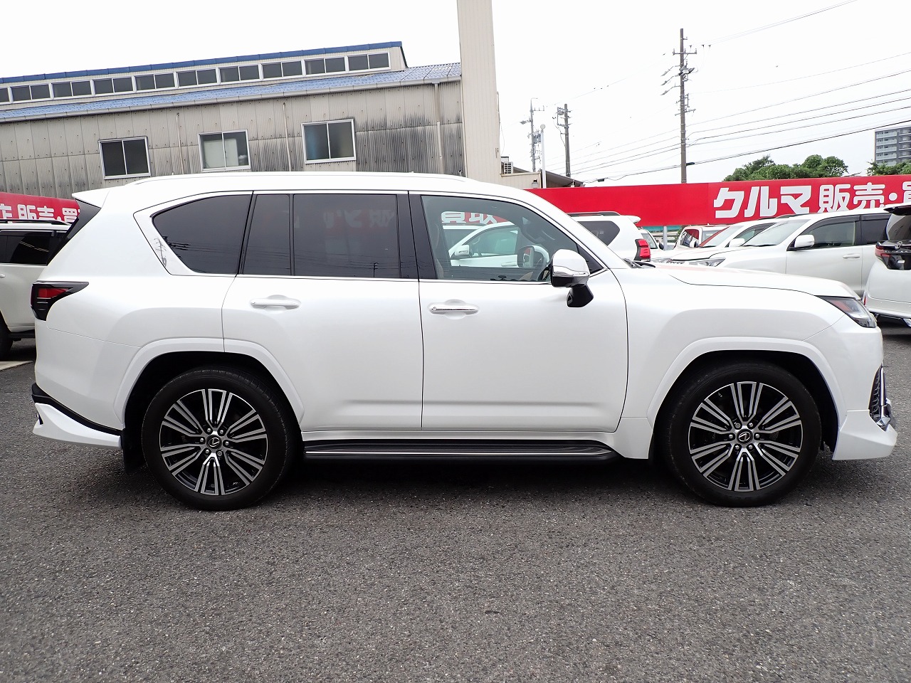 LEXUS LX