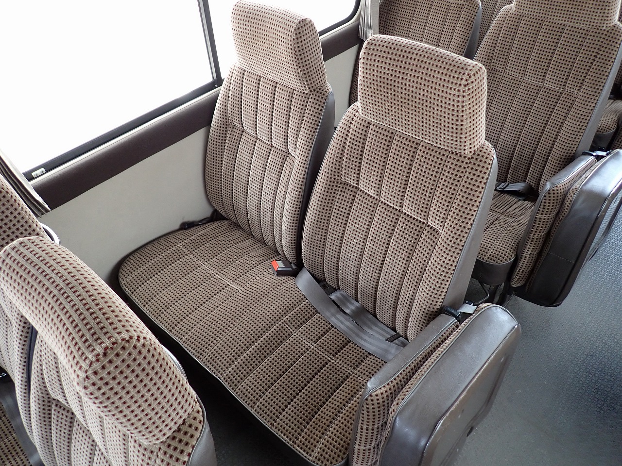 TOYOTA Coaster