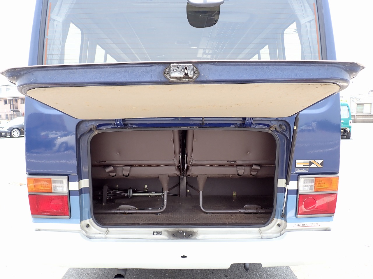 TOYOTA Coaster