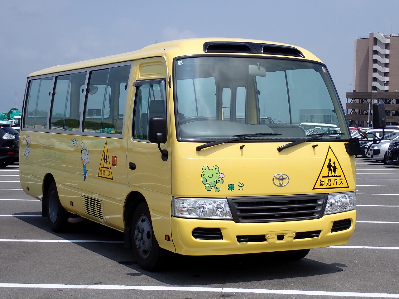 TOYOTA Coaster