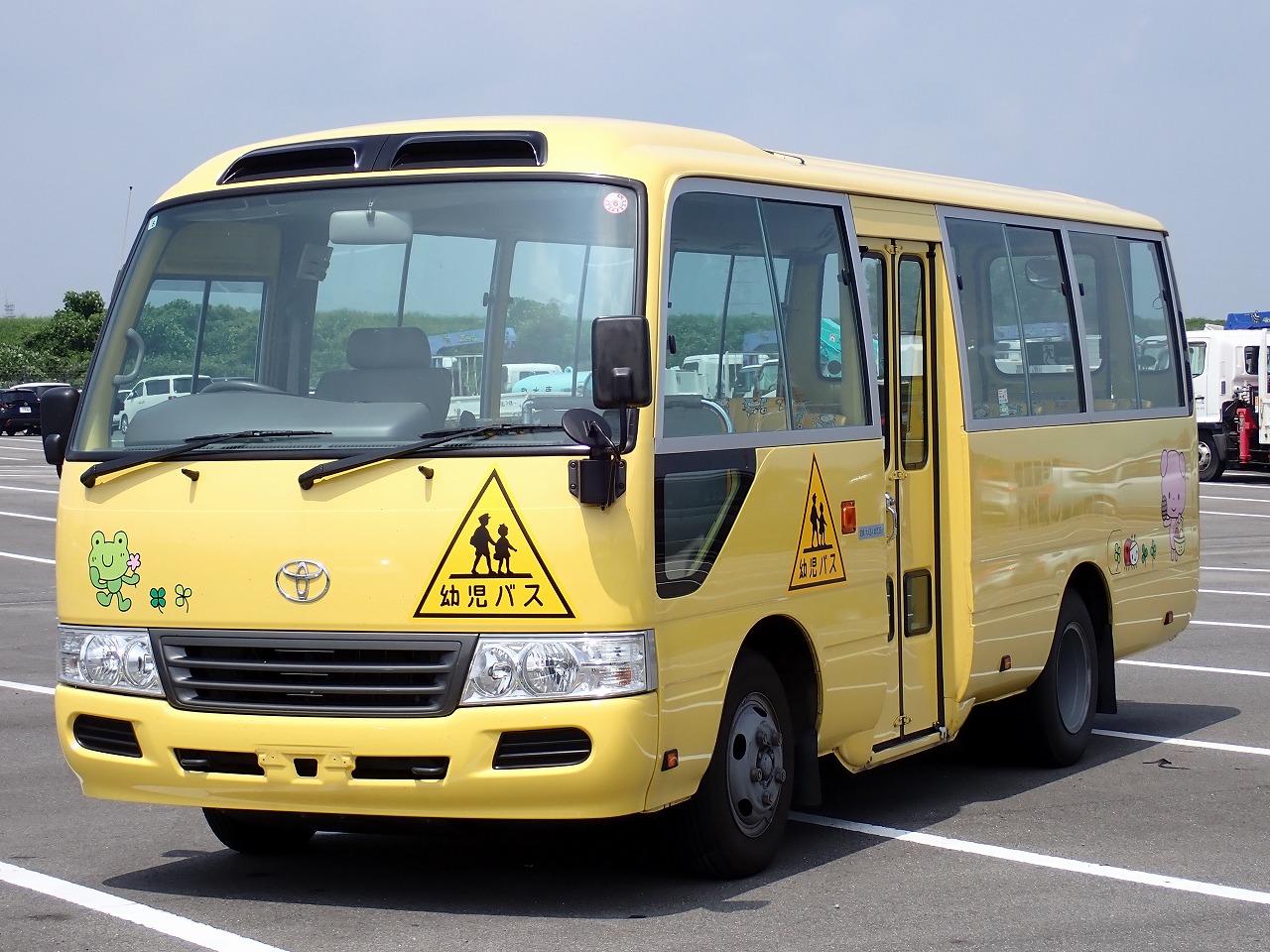 TOYOTA Coaster