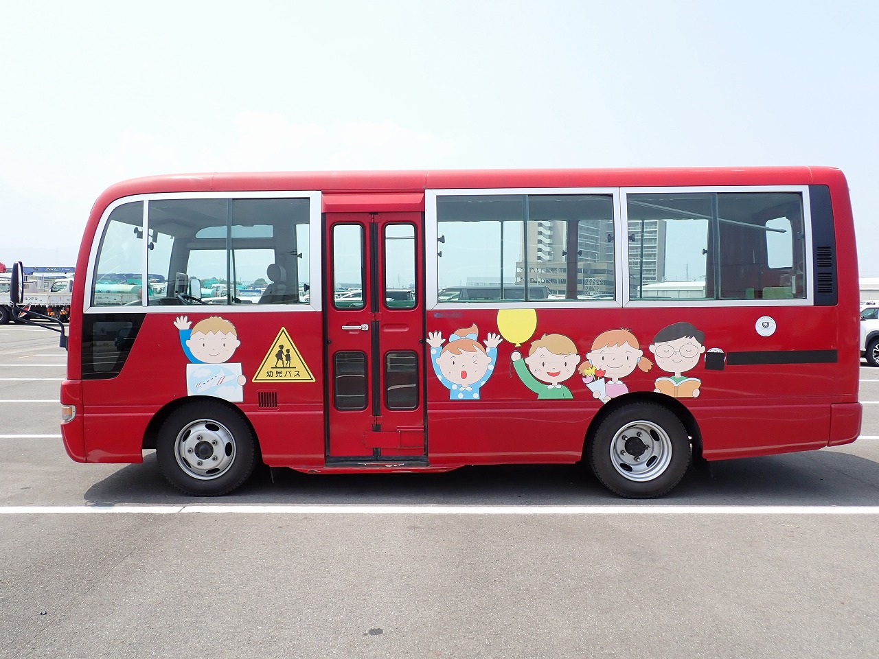 NISSAN Civilian Bus