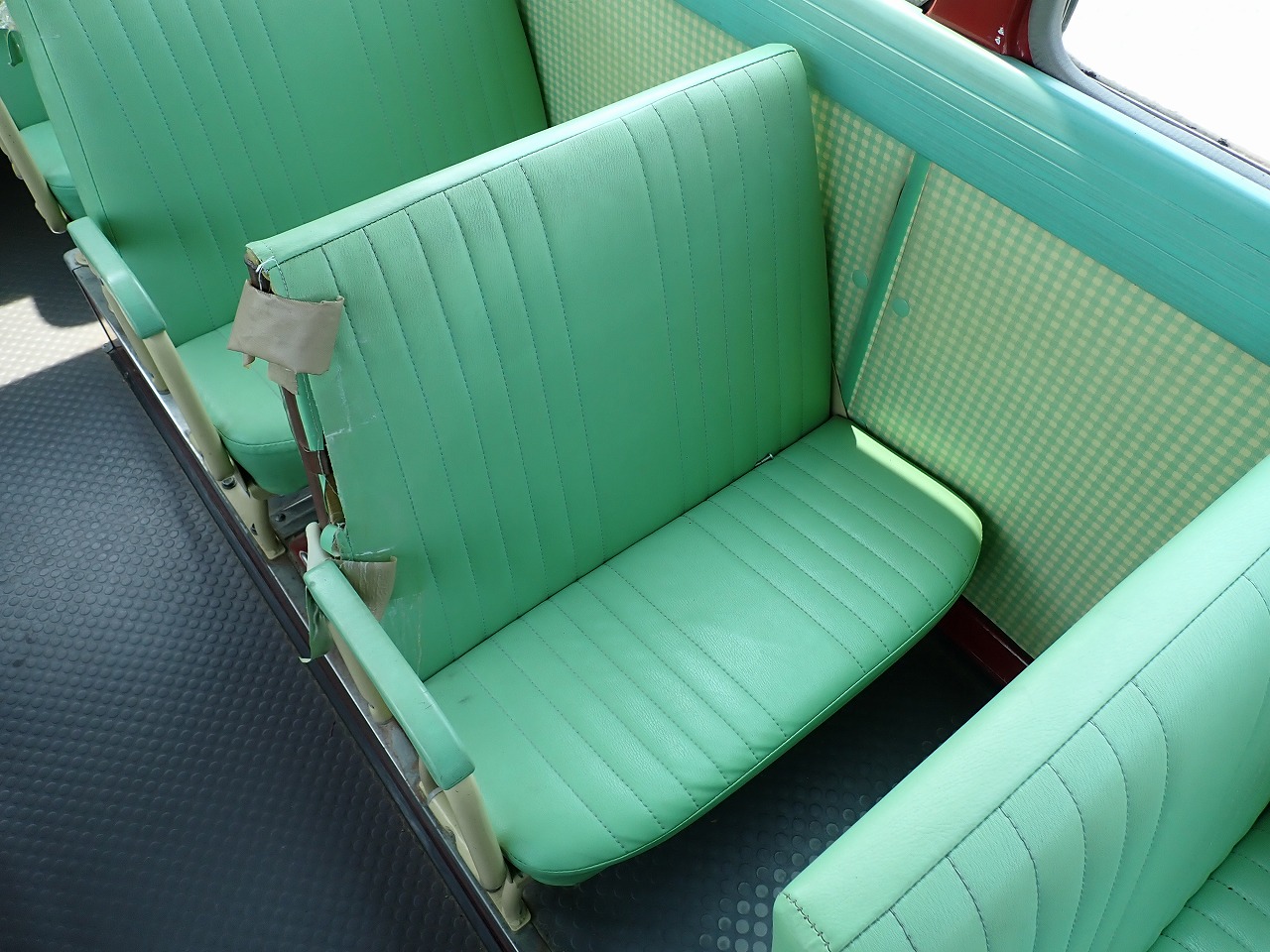 NISSAN Civilian Bus