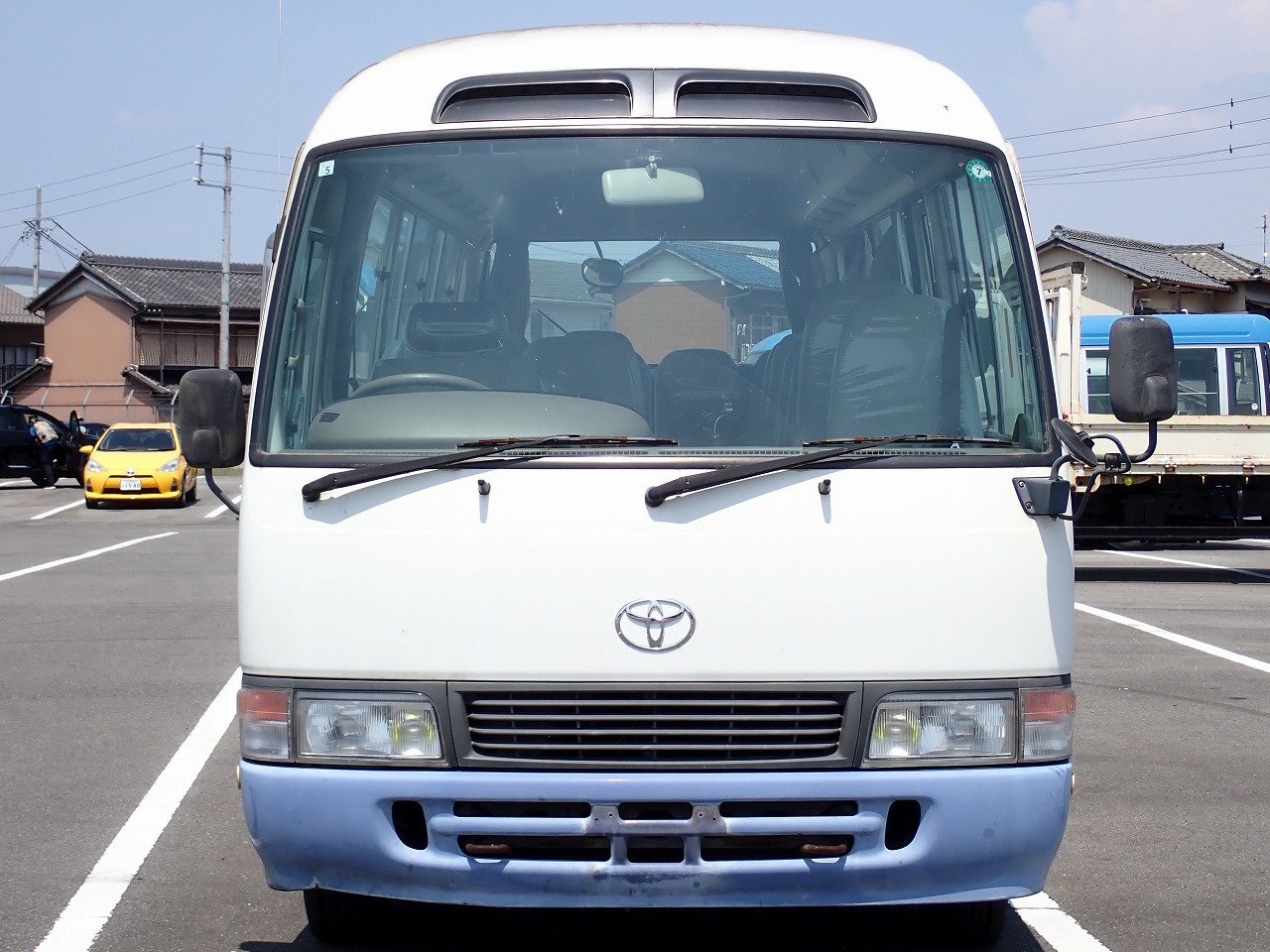 TOYOTA Coaster
