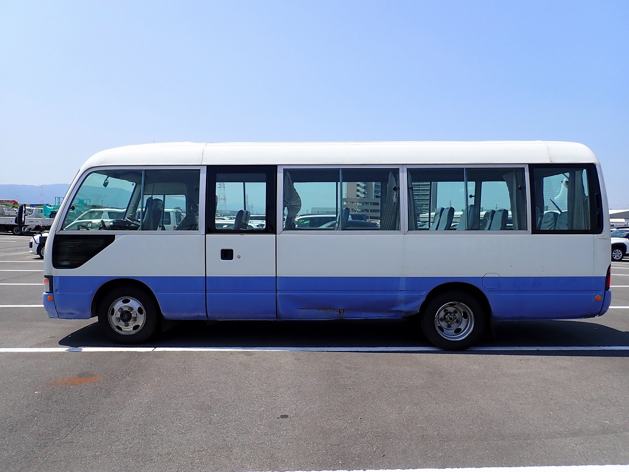 TOYOTA Coaster