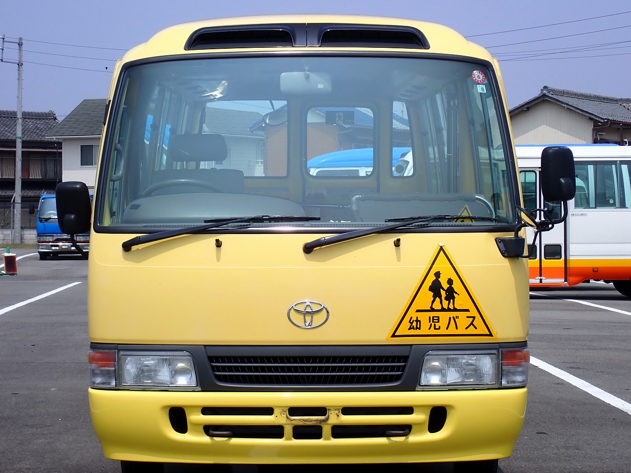 TOYOTA Coaster