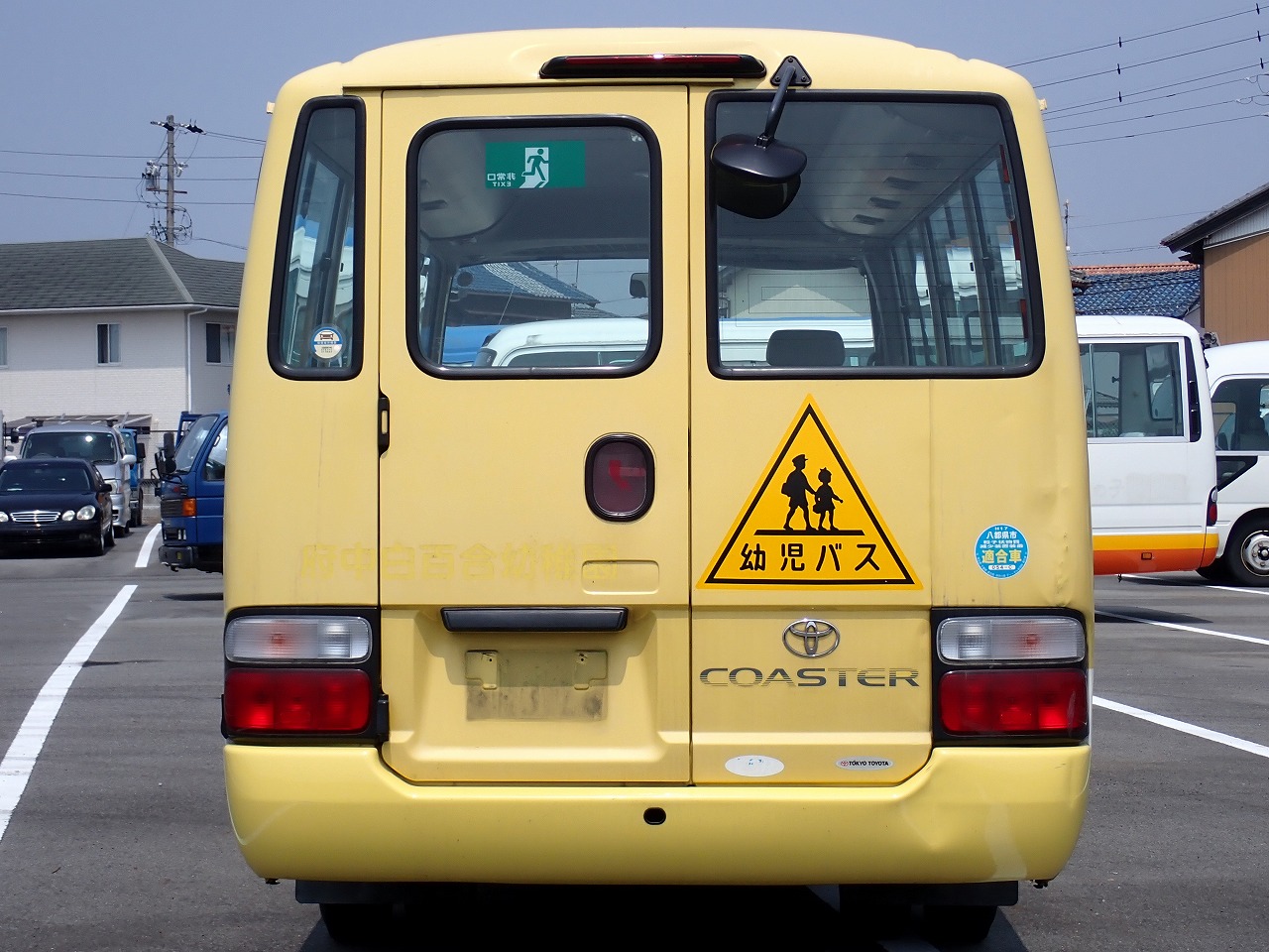 TOYOTA Coaster
