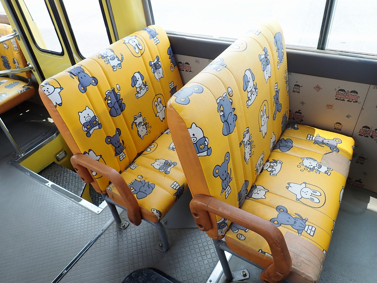 TOYOTA Coaster
