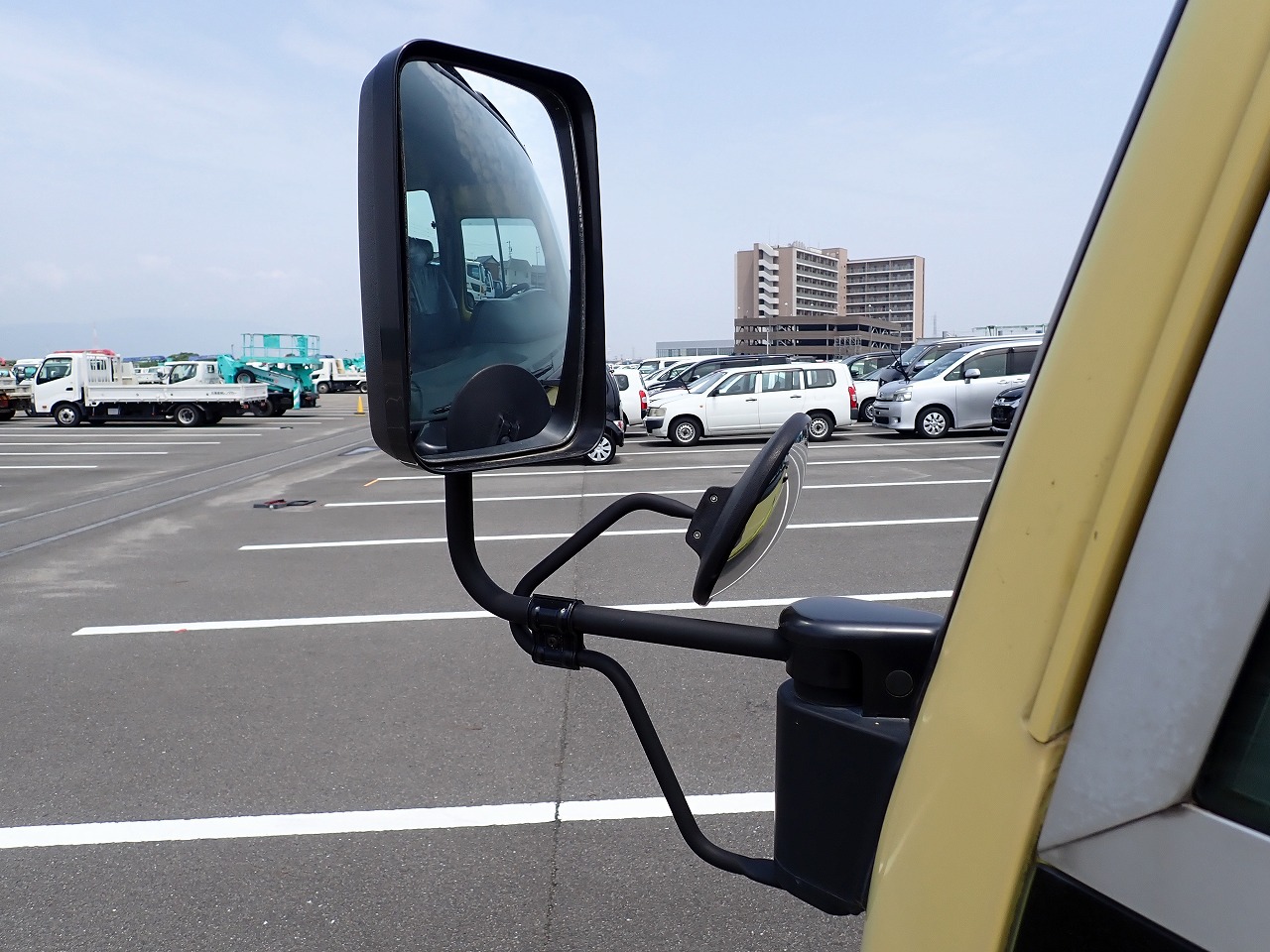 TOYOTA Coaster