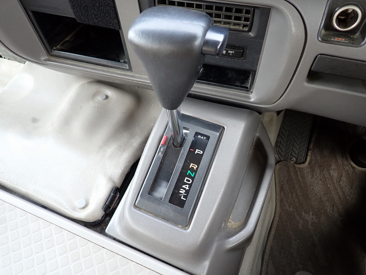 TOYOTA Coaster