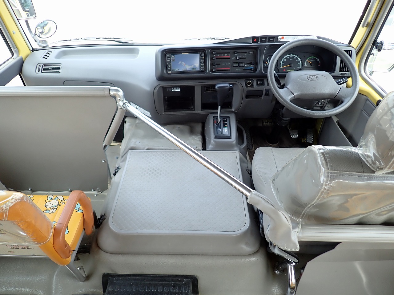TOYOTA Coaster