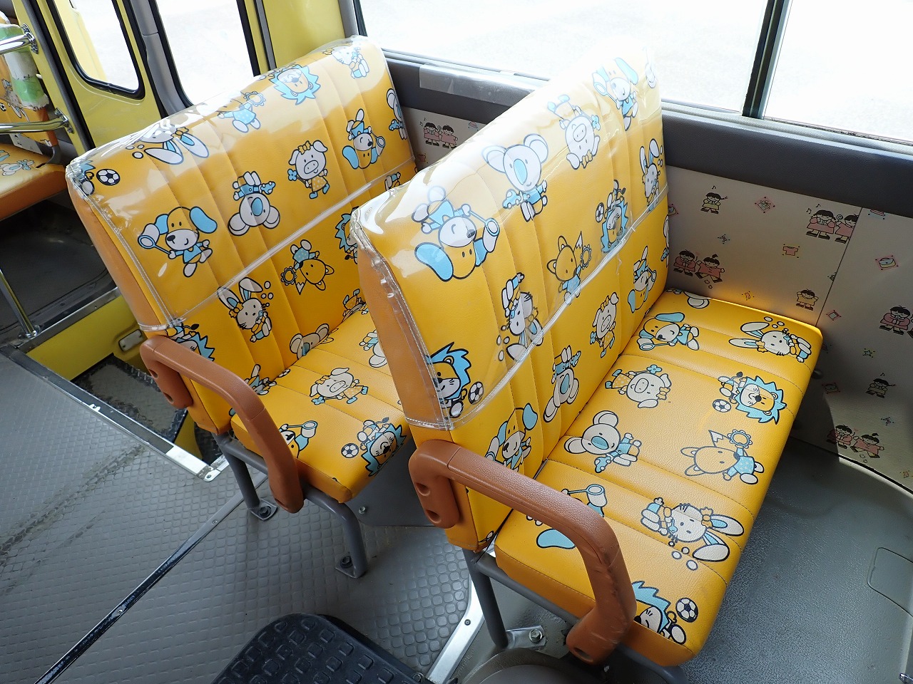 TOYOTA Coaster