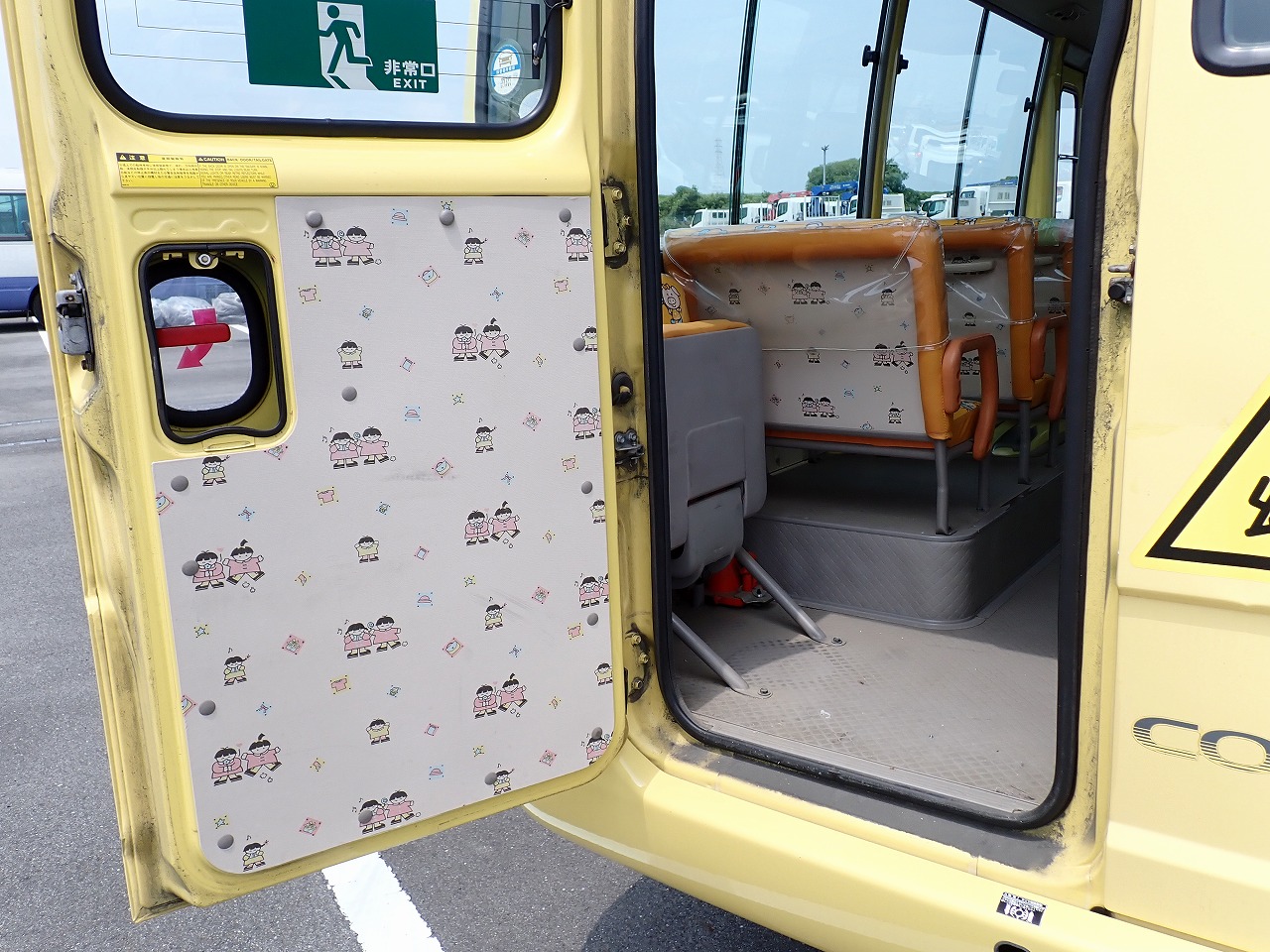 TOYOTA Coaster