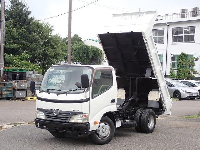 HINO Dutro