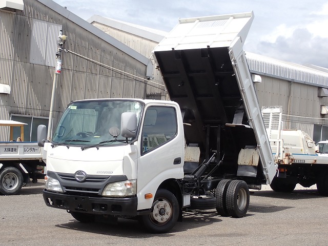 HINO Dutro