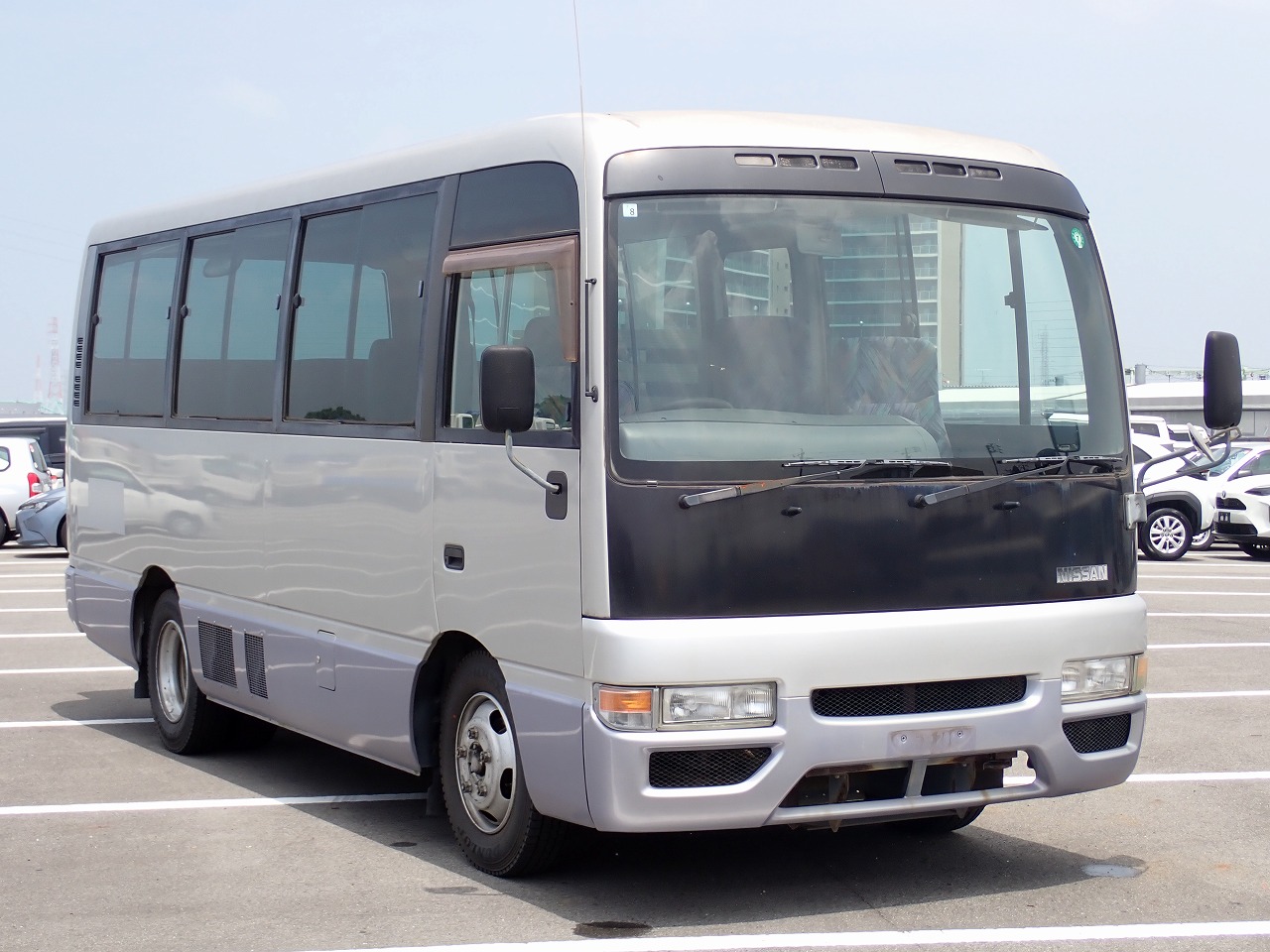 NISSAN Civilian Bus