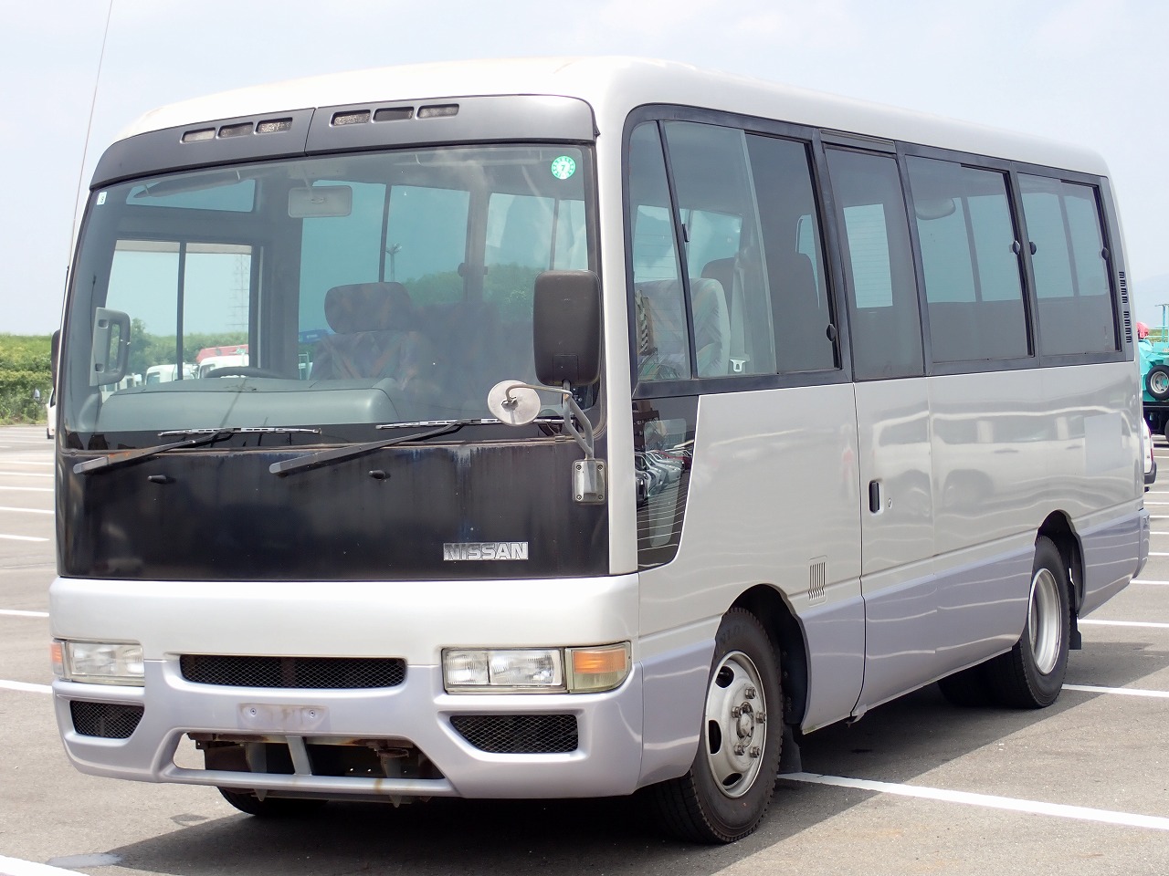 NISSAN Civilian Bus