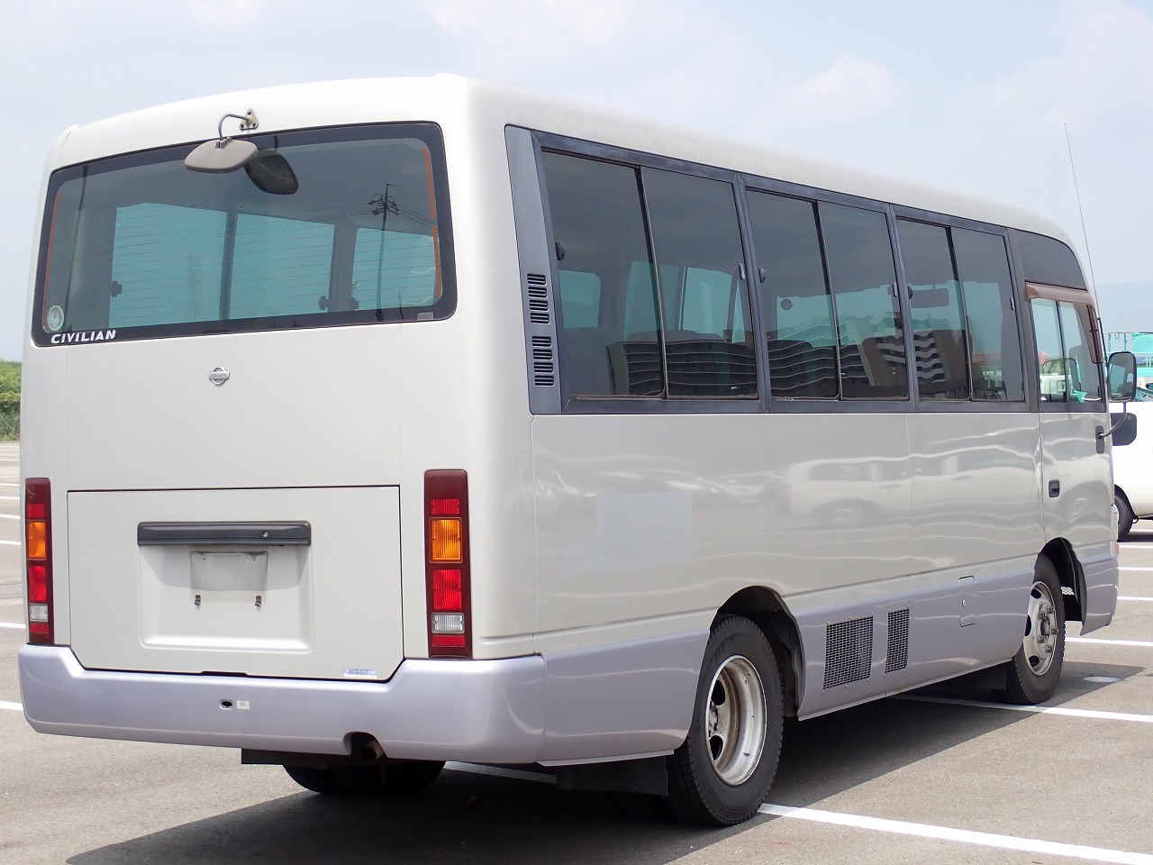 NISSAN Civilian Bus