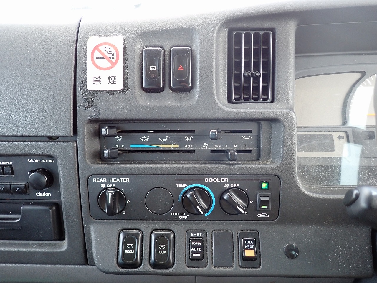 NISSAN Civilian Bus