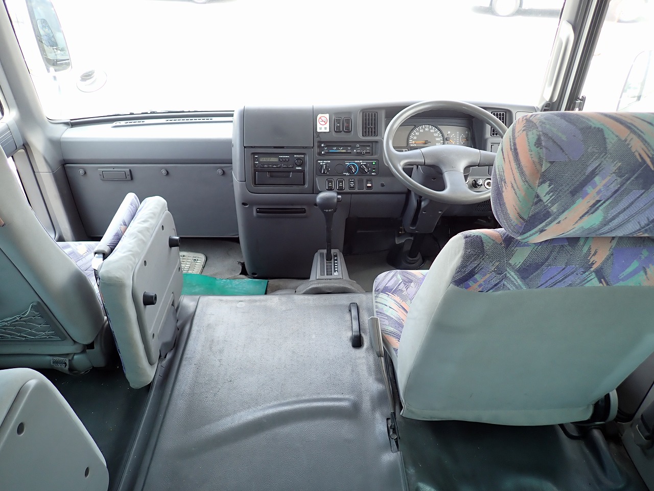 NISSAN Civilian Bus