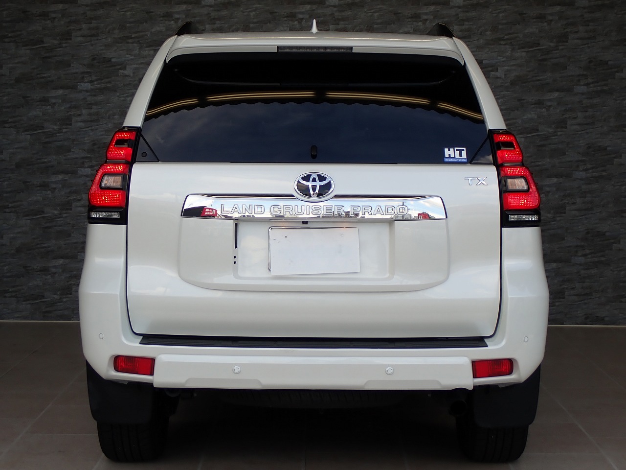 TOYOTA Land Cruiser Prado