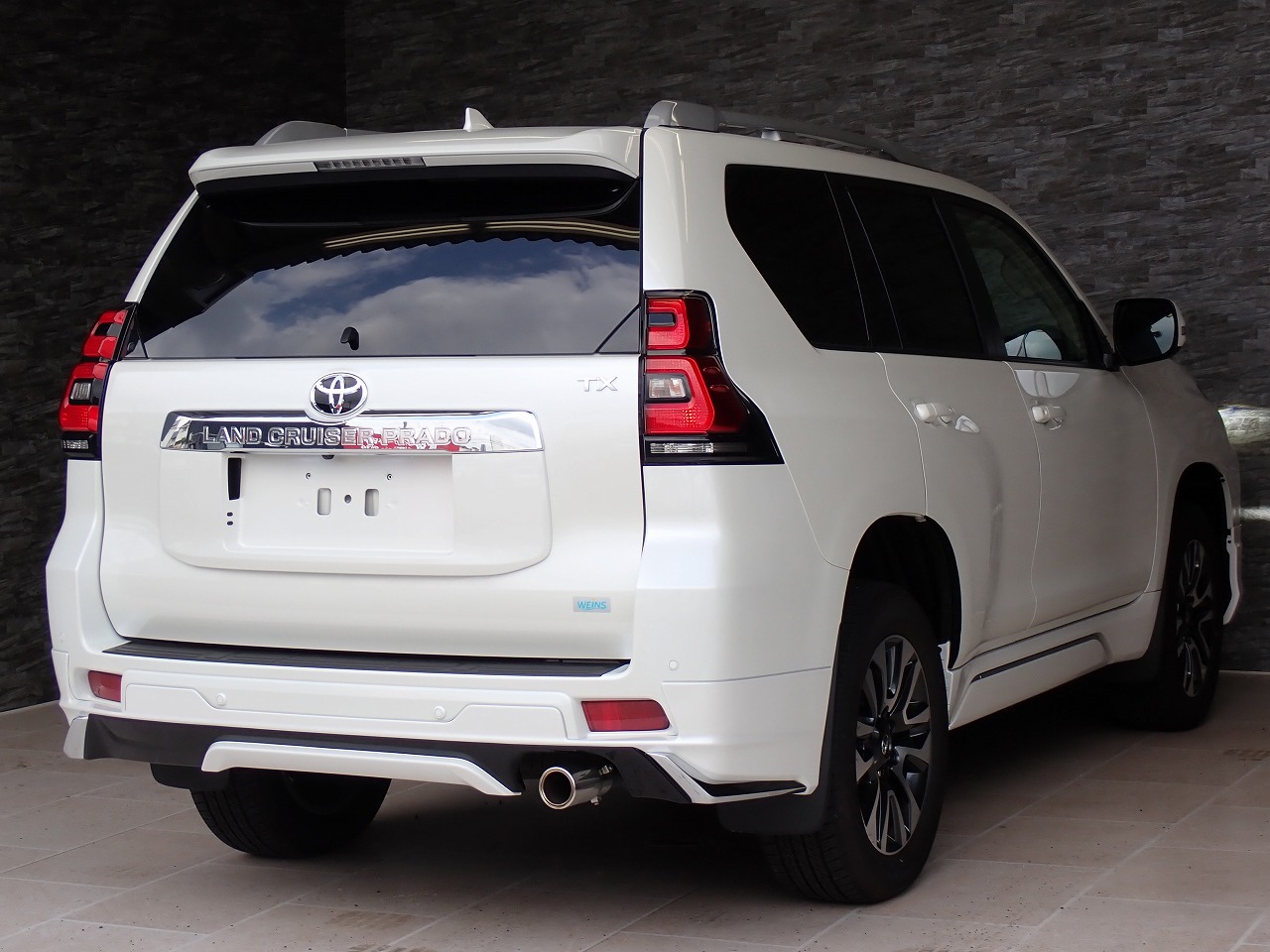 TOYOTA Land Cruiser Prado