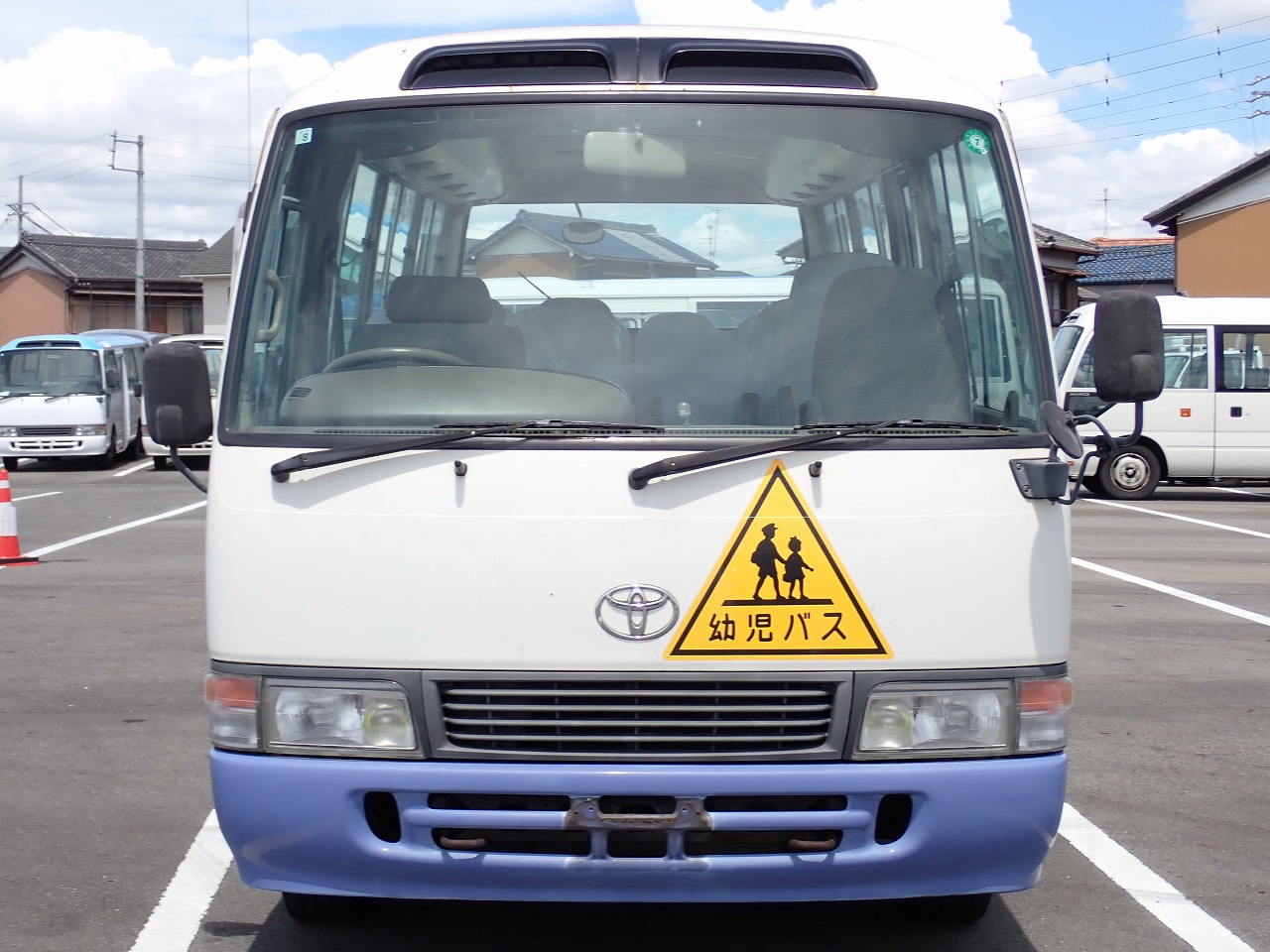TOYOTA Coaster
