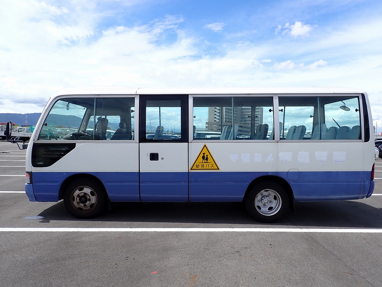 TOYOTA Coaster