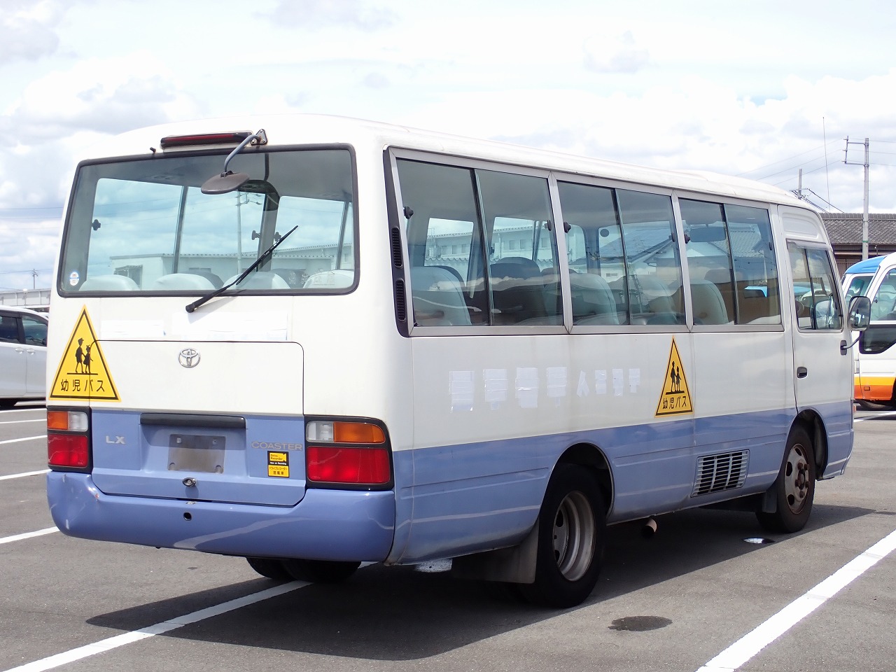 TOYOTA Coaster
