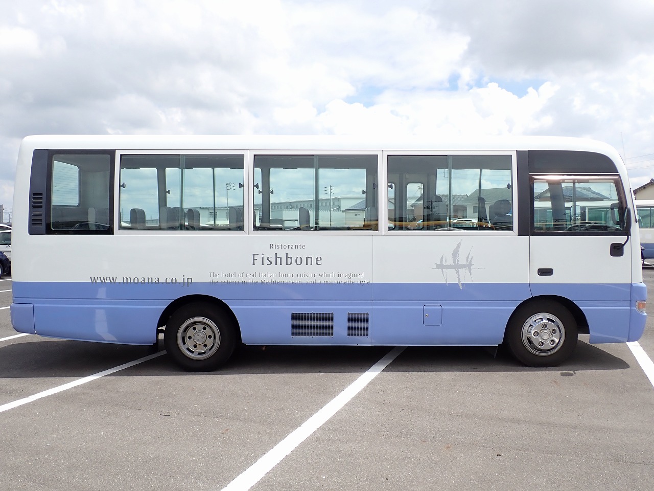 NISSAN Civilian Bus