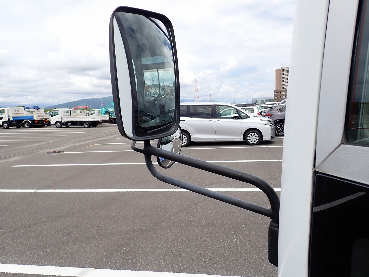 NISSAN Civilian Bus