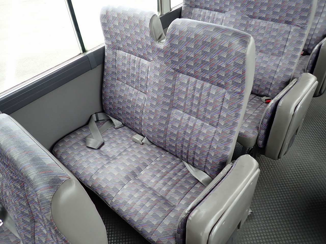 NISSAN Civilian Bus