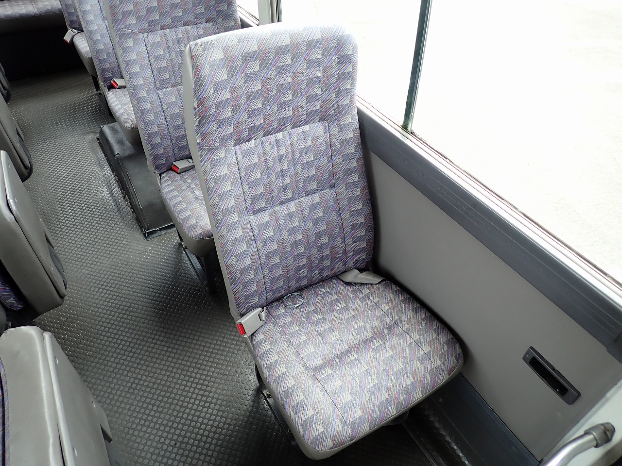 NISSAN Civilian Bus
