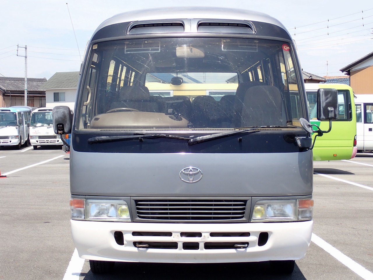 TOYOTA Coaster