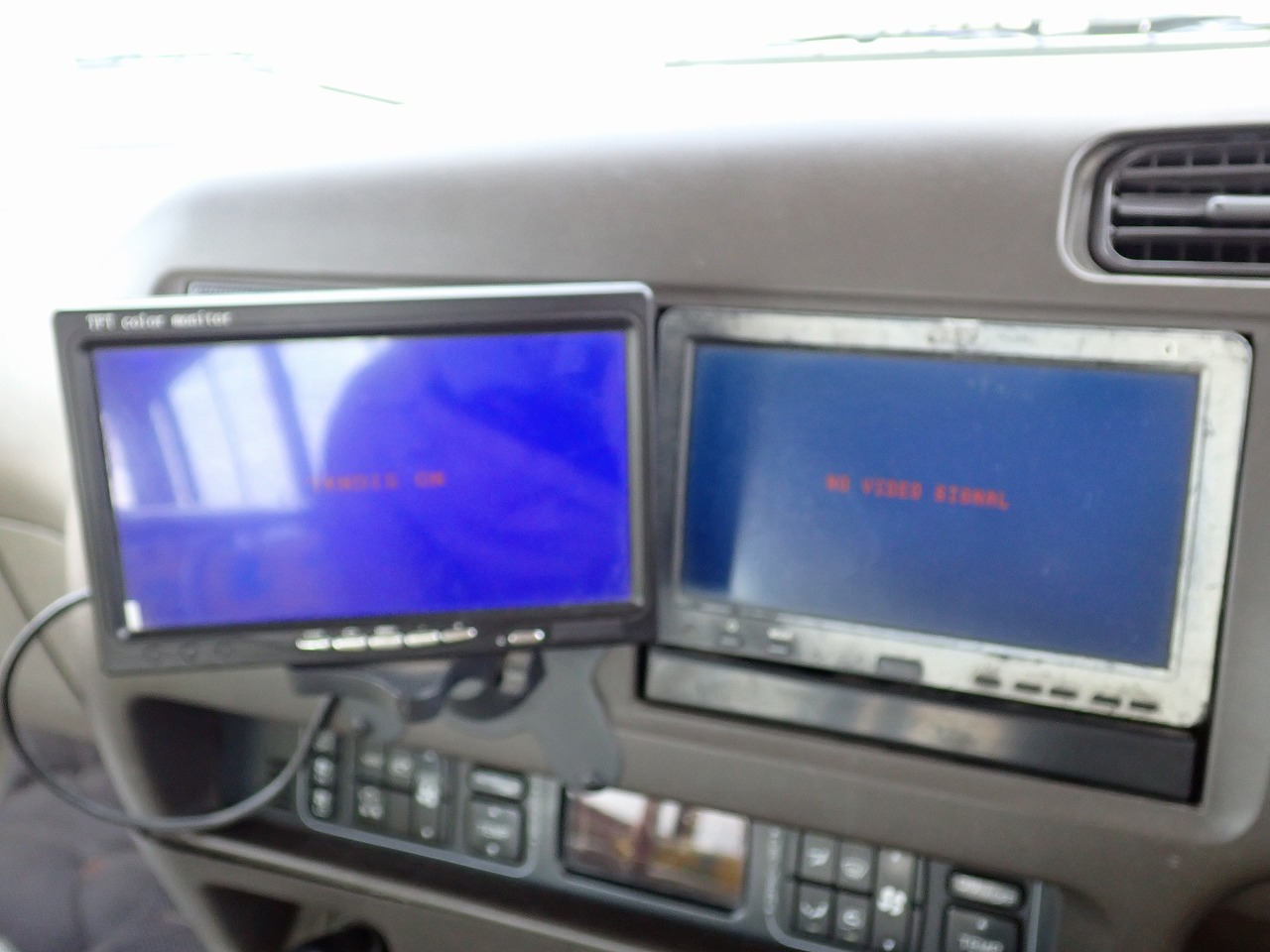 MITSUBISHI Rosa