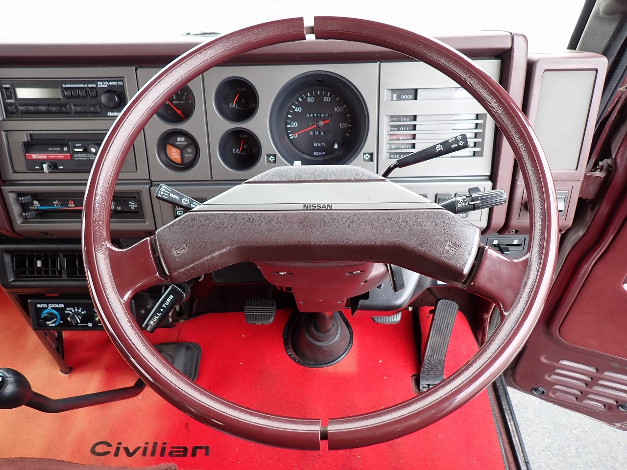 NISSAN Civilian Bus