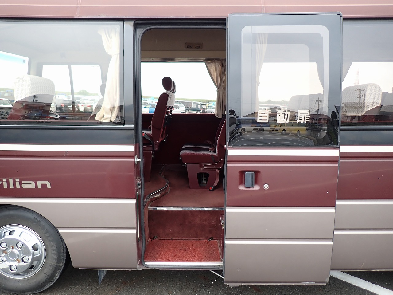 NISSAN Civilian Bus