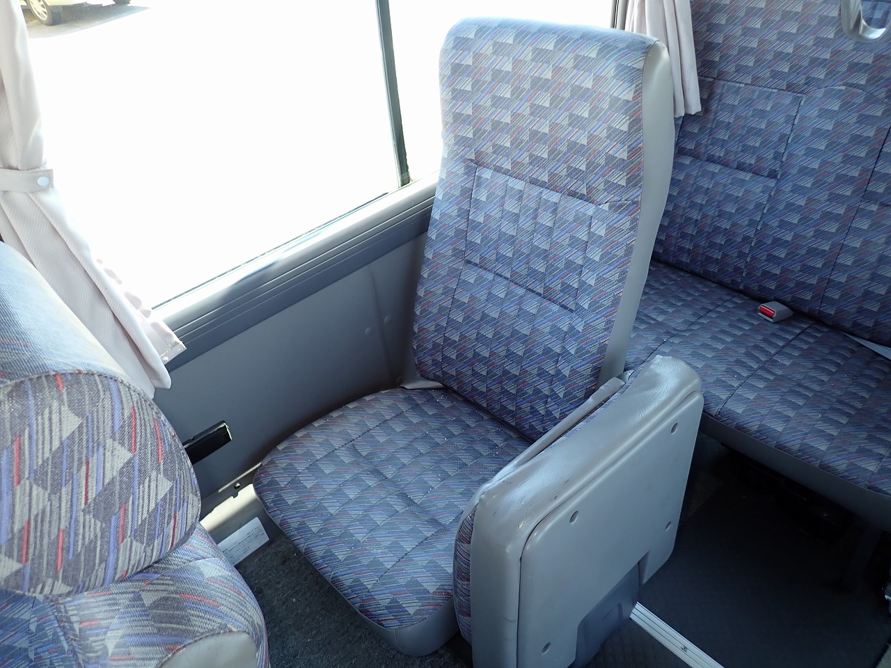 NISSAN Civilian Bus