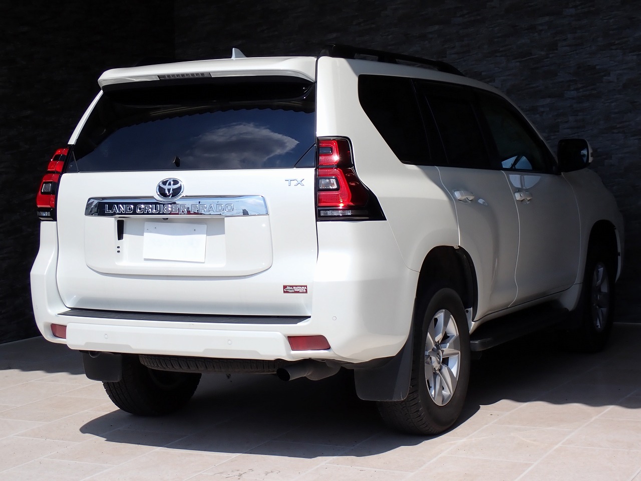 TOYOTA Land Cruiser Prado