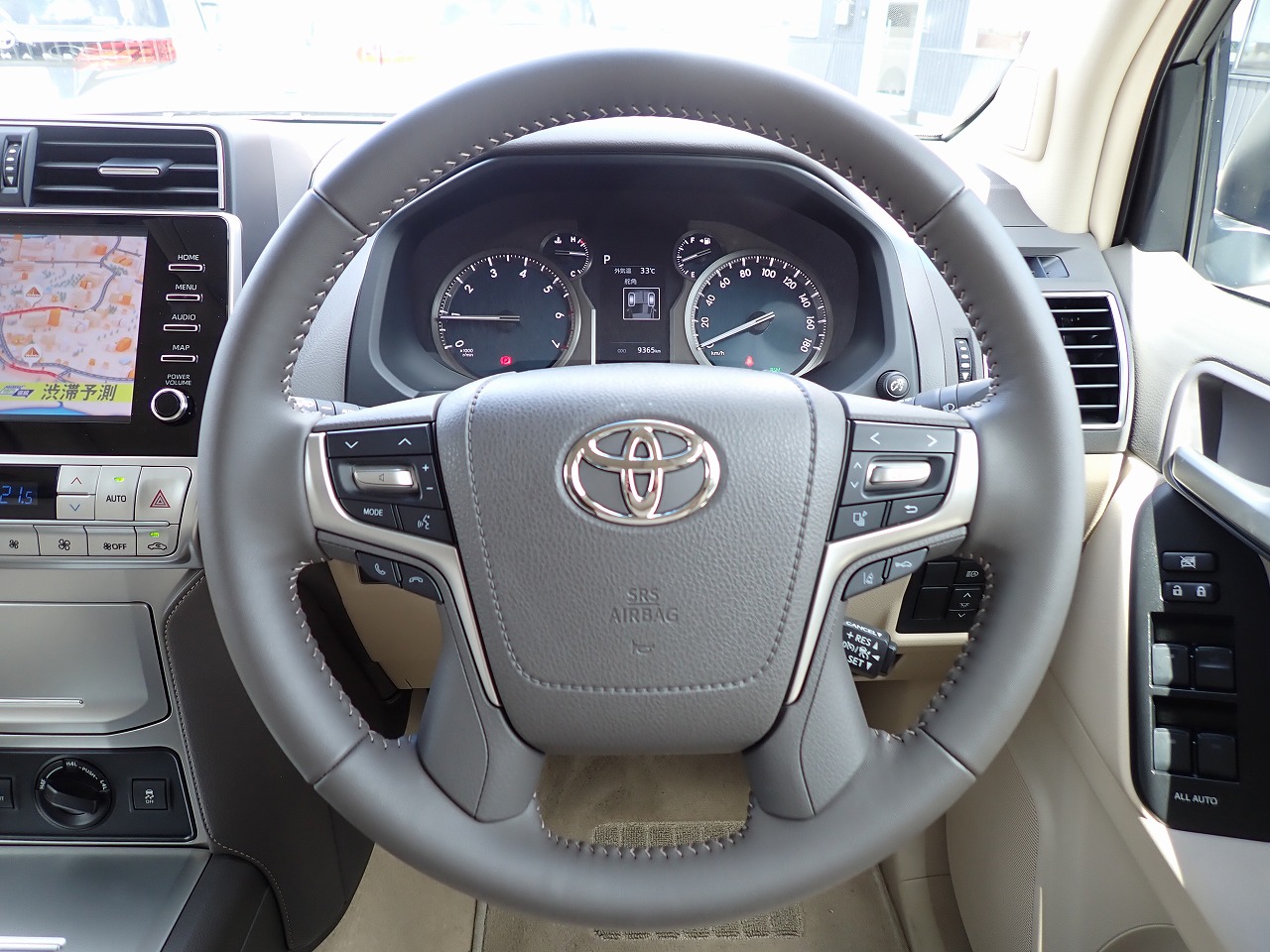 TOYOTA Land Cruiser Prado