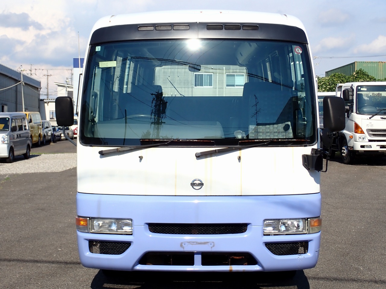 NISSAN Civilian Bus